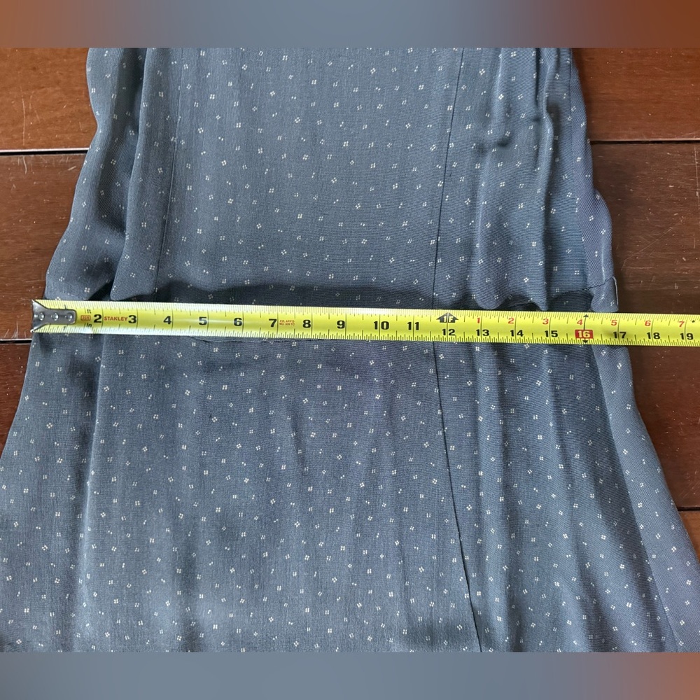 Club Monaco Charcoal Gray Sleeveless Mini Dress with Subtle Dot Print - Picture 7 of 8